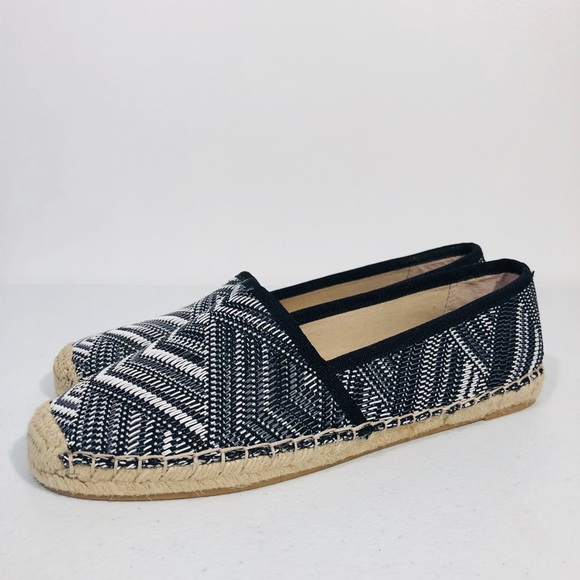Sam Edelman Shoes - Sam Edelman black & white Lynn Espadrilles sz 8.5
